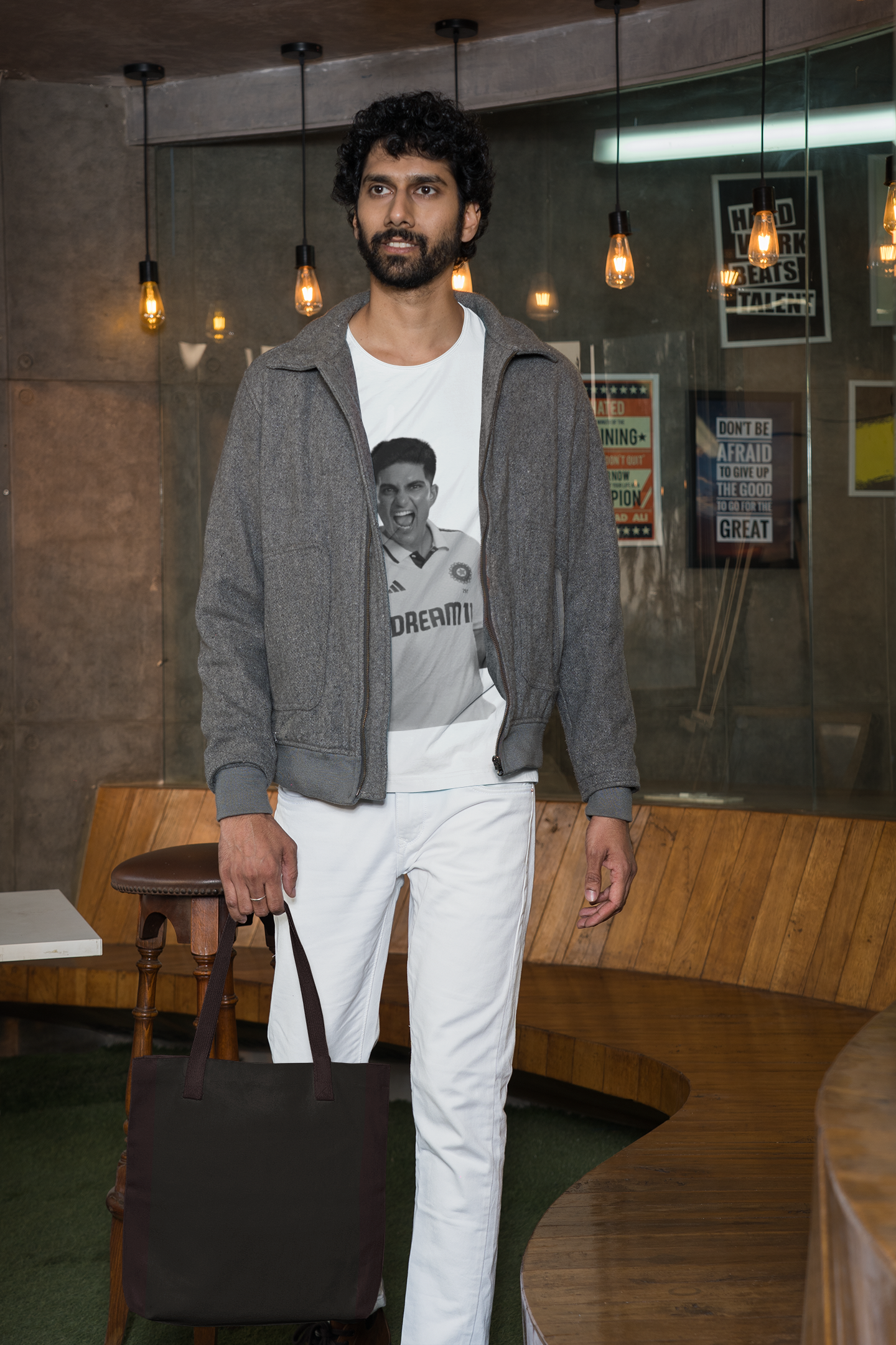 Shubman Gill Celebration T-Shirt HOUSE OF MAGNETIC